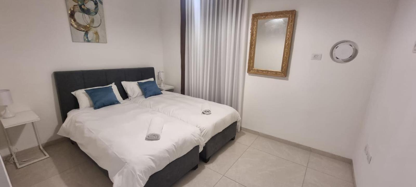Jtower Royal Suites - Alefimmoed Jerusalém Exterior foto