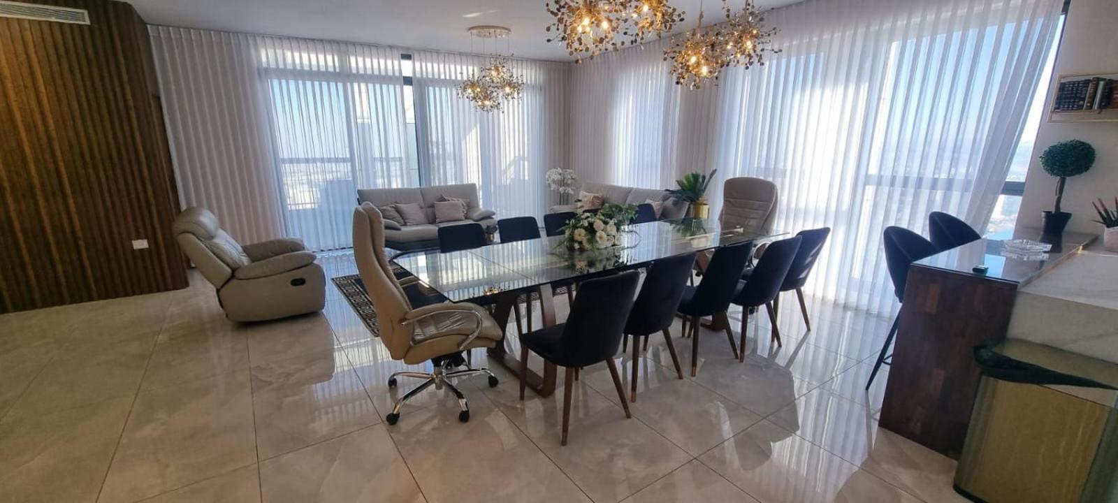 Jtower Royal Suites - Alefimmoed Jerusalém Exterior foto
