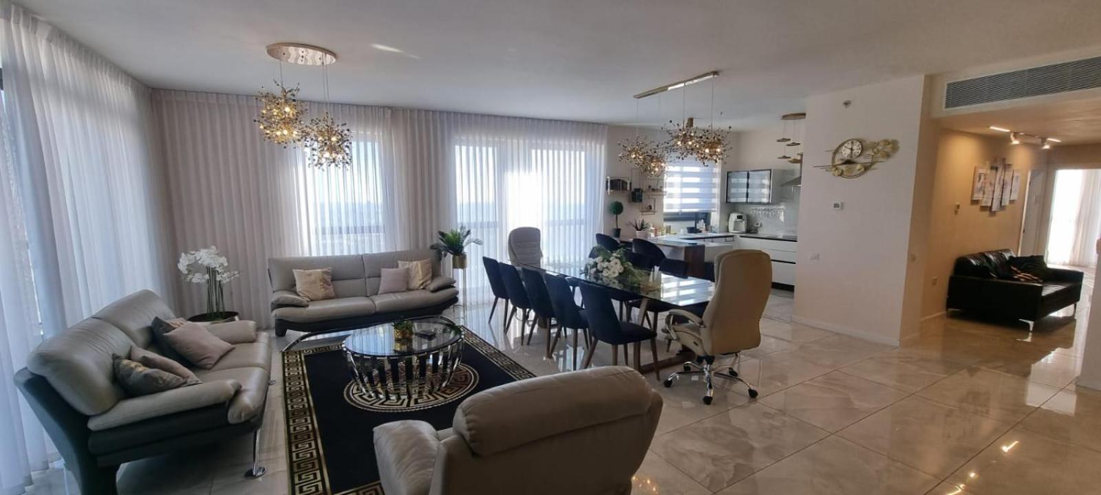 Jtower Royal Suites - Alefimmoed Jerusalém Exterior foto